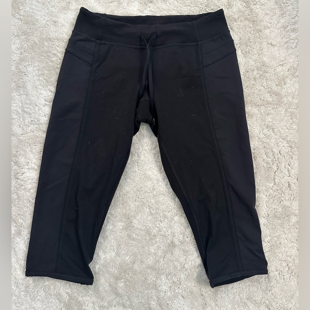 Lululemon black biker shorts - size 6